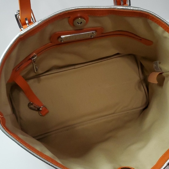 SOLD / Longchamp bag - orange - Picture 4 of 10